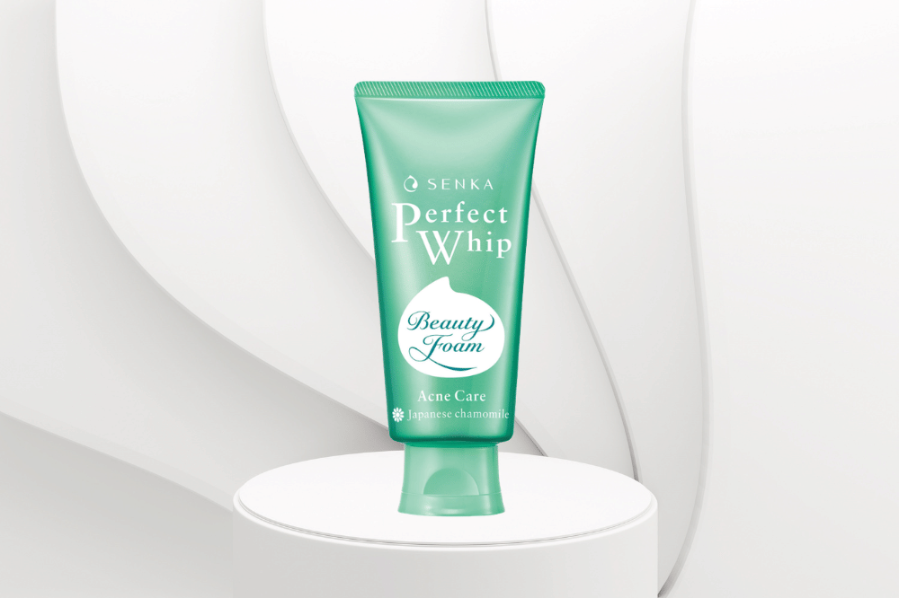 Senka Perfect Whip Acne Care 
