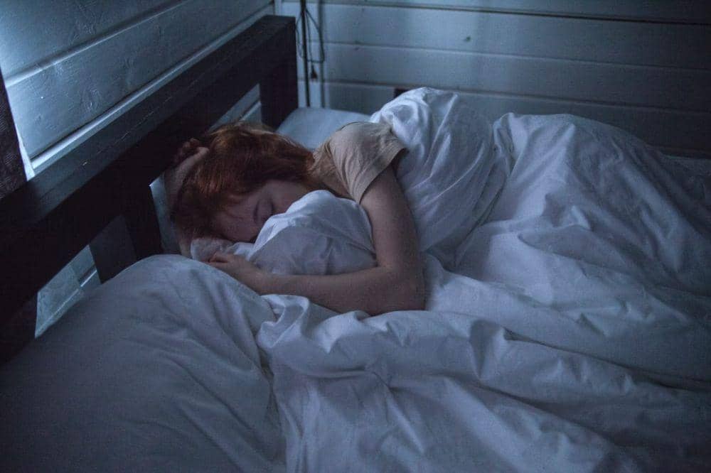 Tidur dalam keadaan sejuk dan gelap