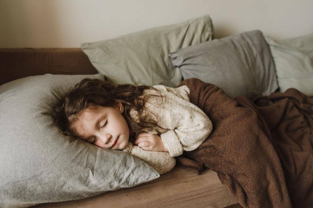 Apa Hubungan Pola Tidur dengan Tumbuh Kembang Anak? Ini Penjelasannya