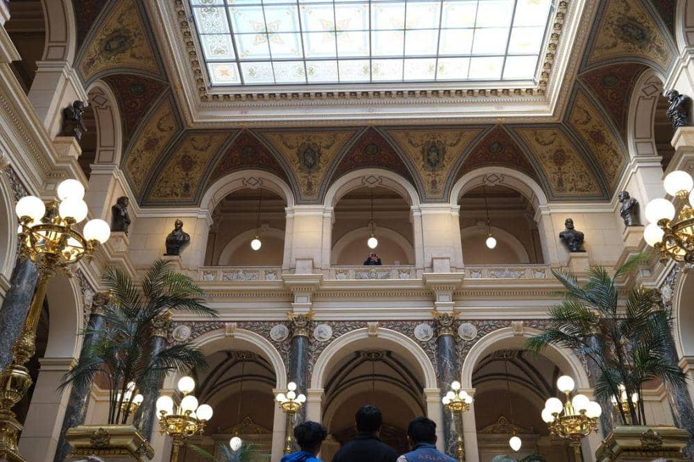 10 Museum Terbesar di Dunia, Nomor 1 Bikin Takjub!