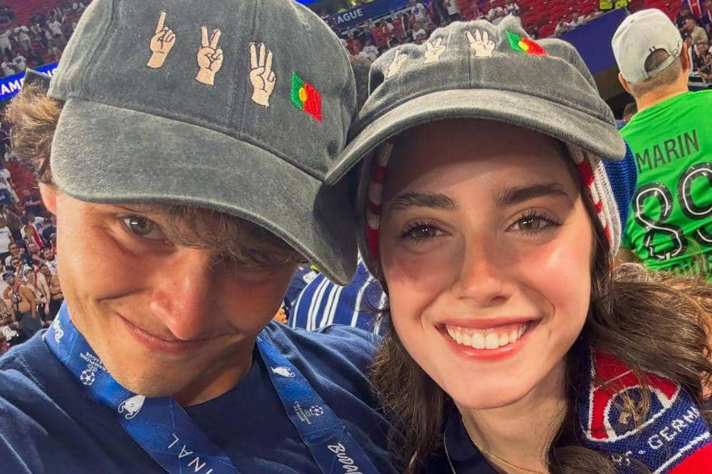 João Neves bersama sang kekasih, Madalena Aragão