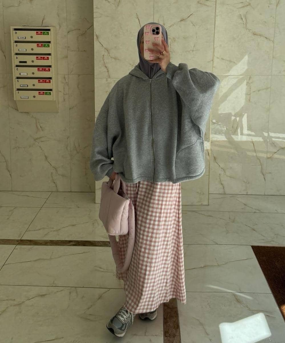 inspirasi hijab dengan baju oversized (8)