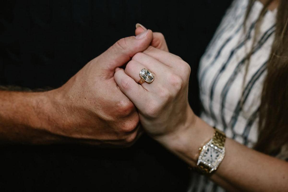 Cincin Pertunangan Taylor Swift