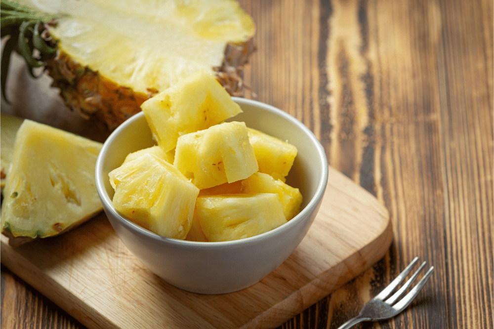 Mitos atau fakta ibu hamil tidak boleh makan nanas?