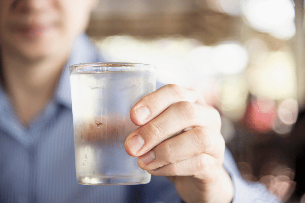 Bolehkah Penderita Asam Lambung Minum Es?