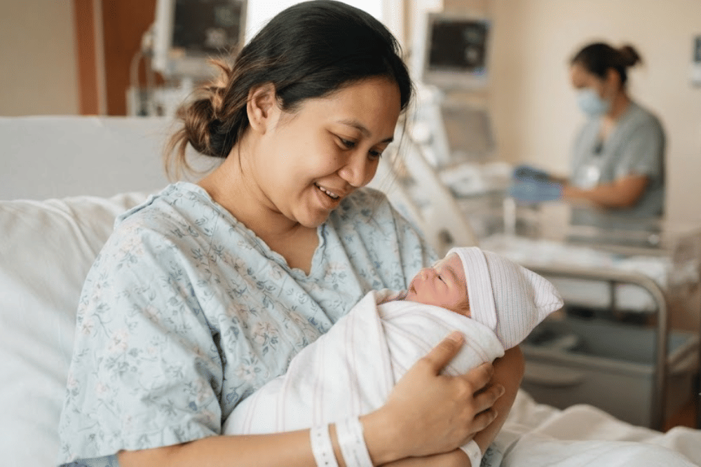 Memperhatikan penurunan bayi yang optimal