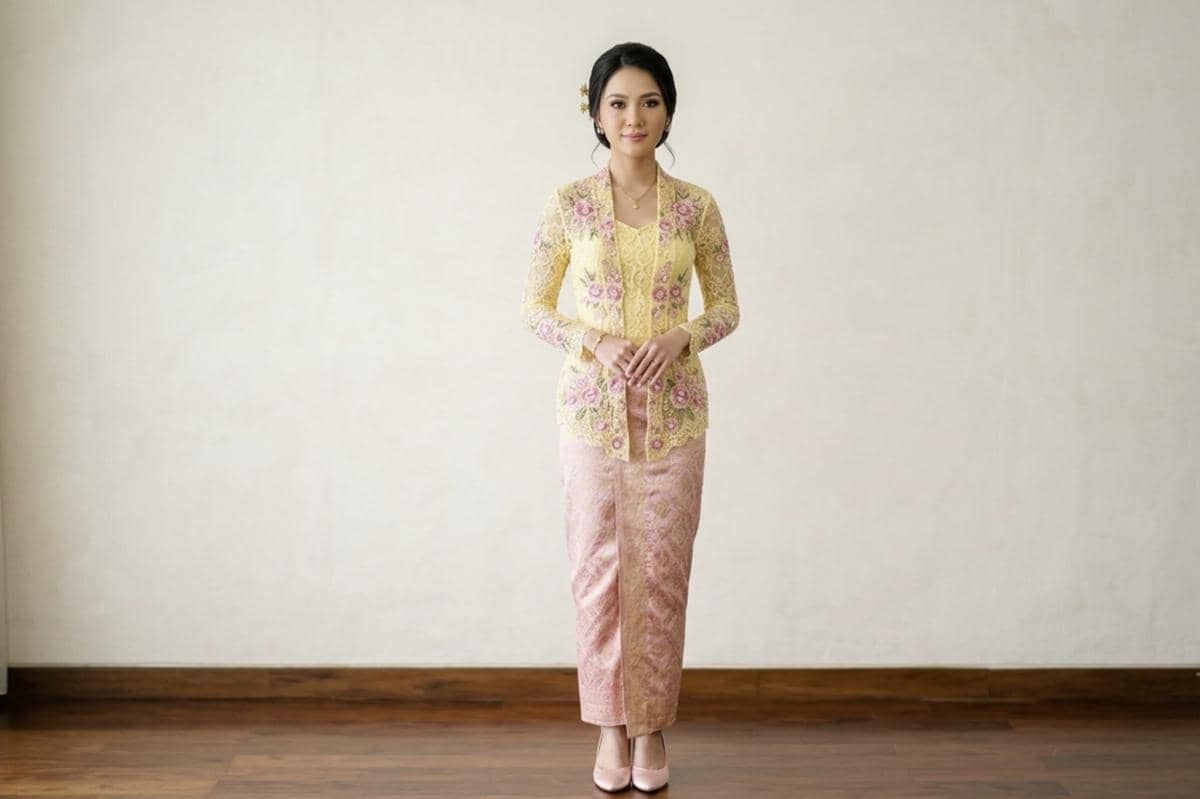 Kombinasi warna kebaya untuk wisuda (2)