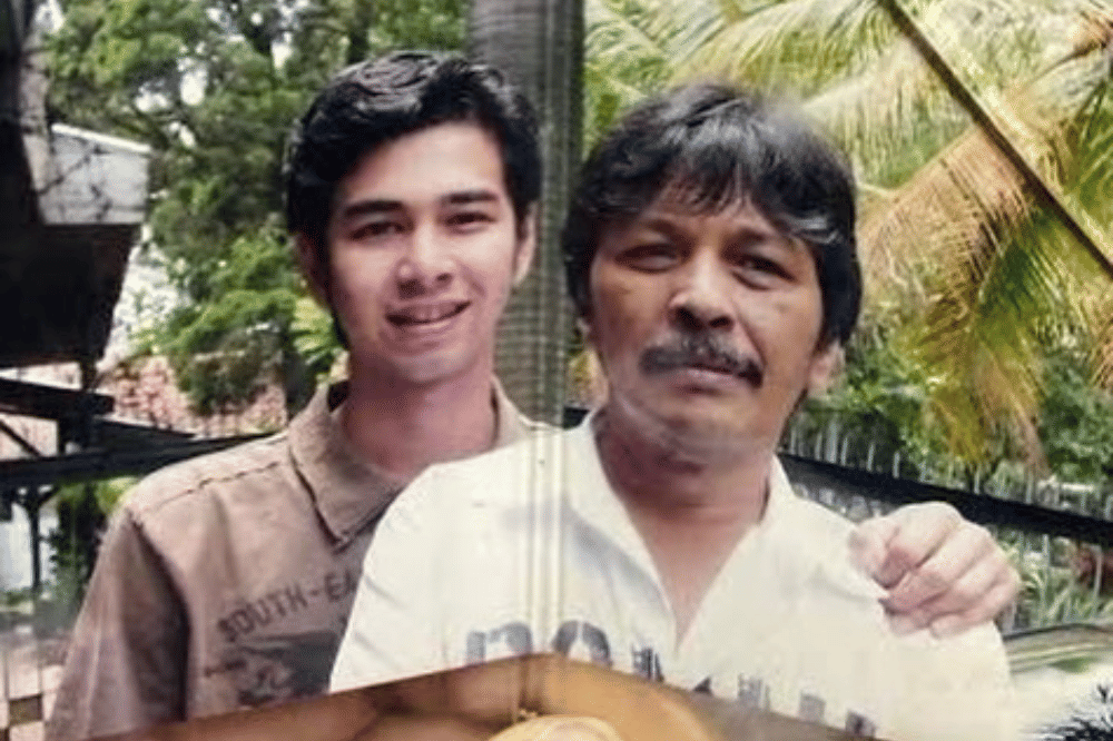 Raffi Ahmad Temukan Foto Bersama Mendiang Papa, Kisahnya Bikin Haru