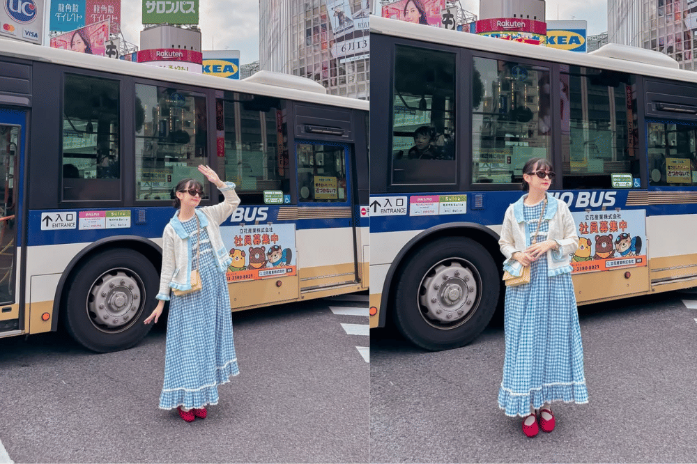 Gaya preppy dengan maxi dress kotak-kotak