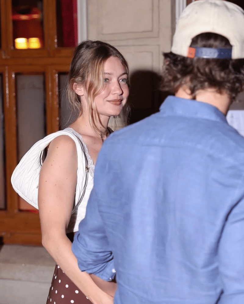 gigi hadid.png