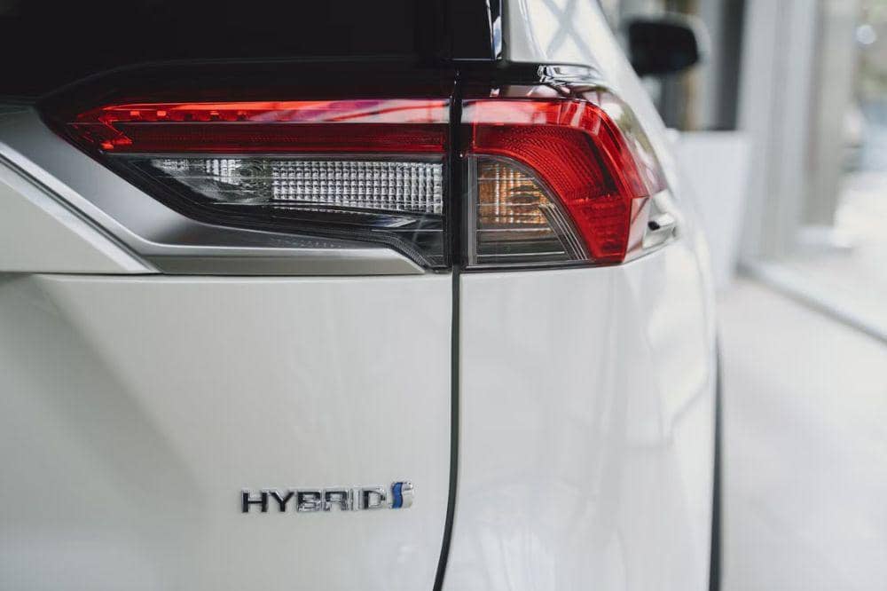 5 Perbedaan Mobil Mild Hybrid dan Full Hybrid, Jangan Keliru!