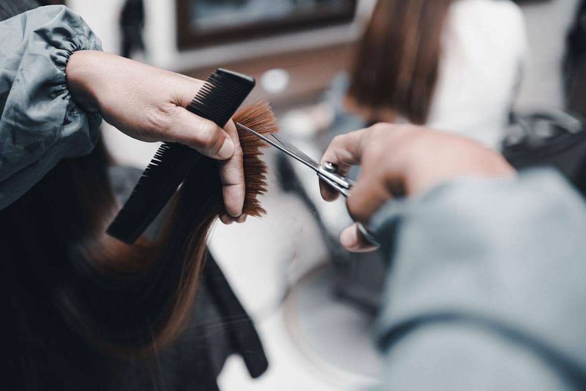 Potong rambut secara berkala