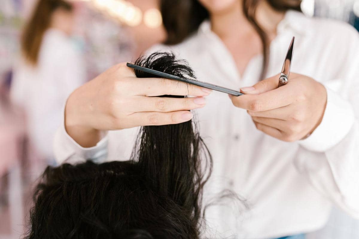 Cara Merawat Rambut Kusut saat Hamil