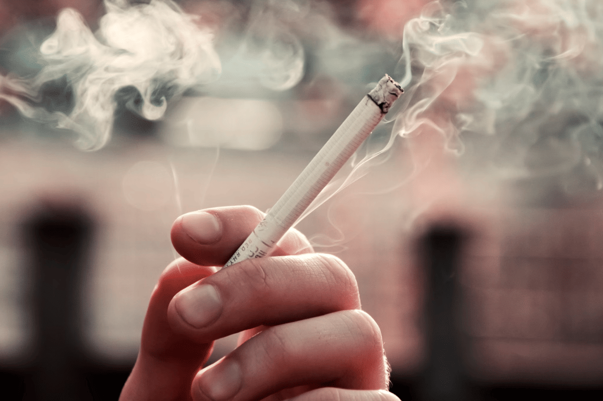Anak Kena Infeksi Paru, Dokter Ungkap Asap Rokok Bisa Jadi Penyebabnya