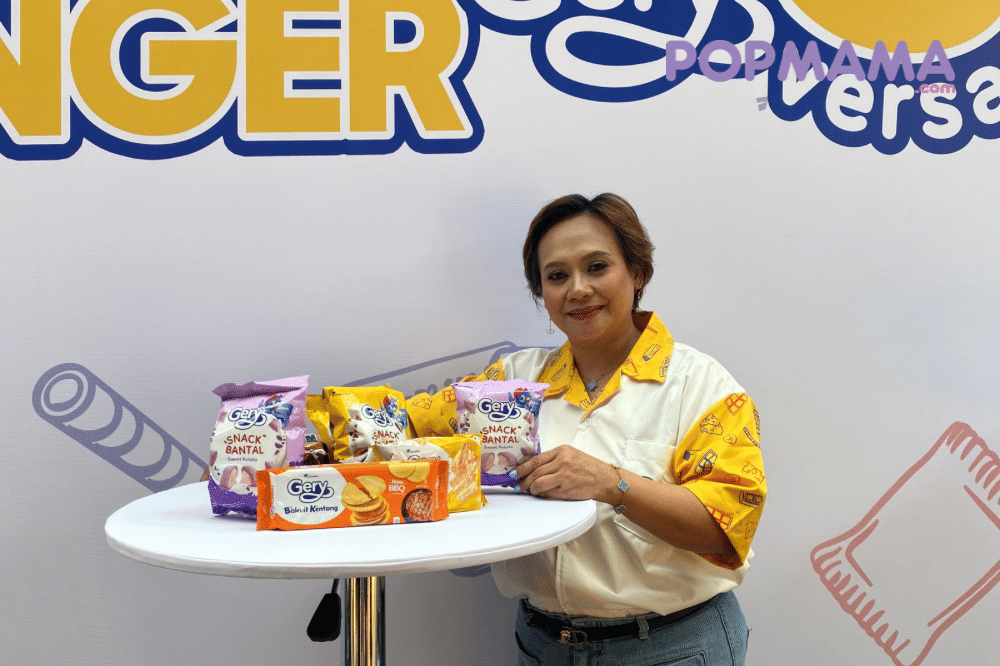 Suka Ngemil, Iqbaal Ramadhan Dipilih Jadi Brand Ambassador Snack Favoritnya