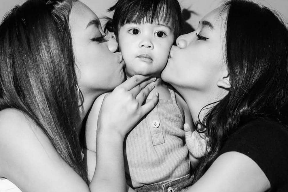 Julukan siblings goals untuk Naura, Neona, dan Nakeya yang dekat meskipun perbedaan umur yang jauh