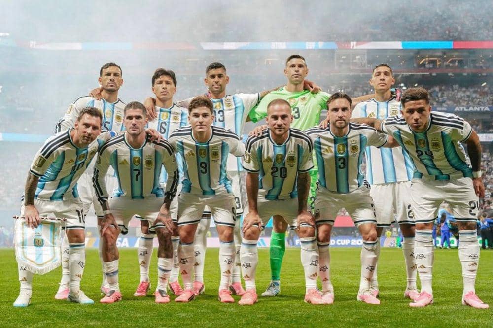 Alasan Lionel Messi banyak fans 6