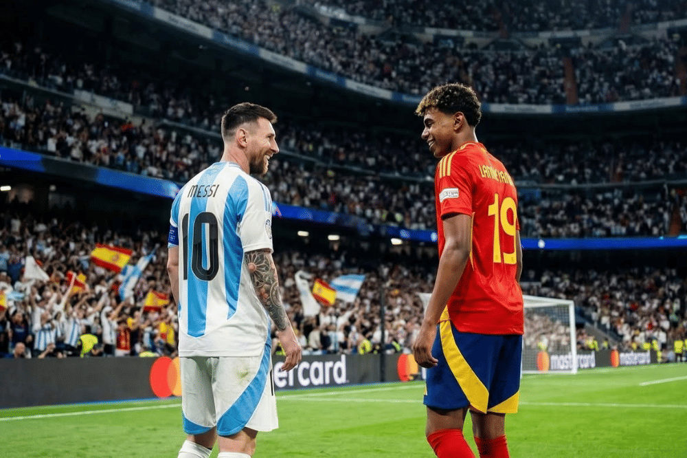 Lamine Yamal dan Lionel Messi