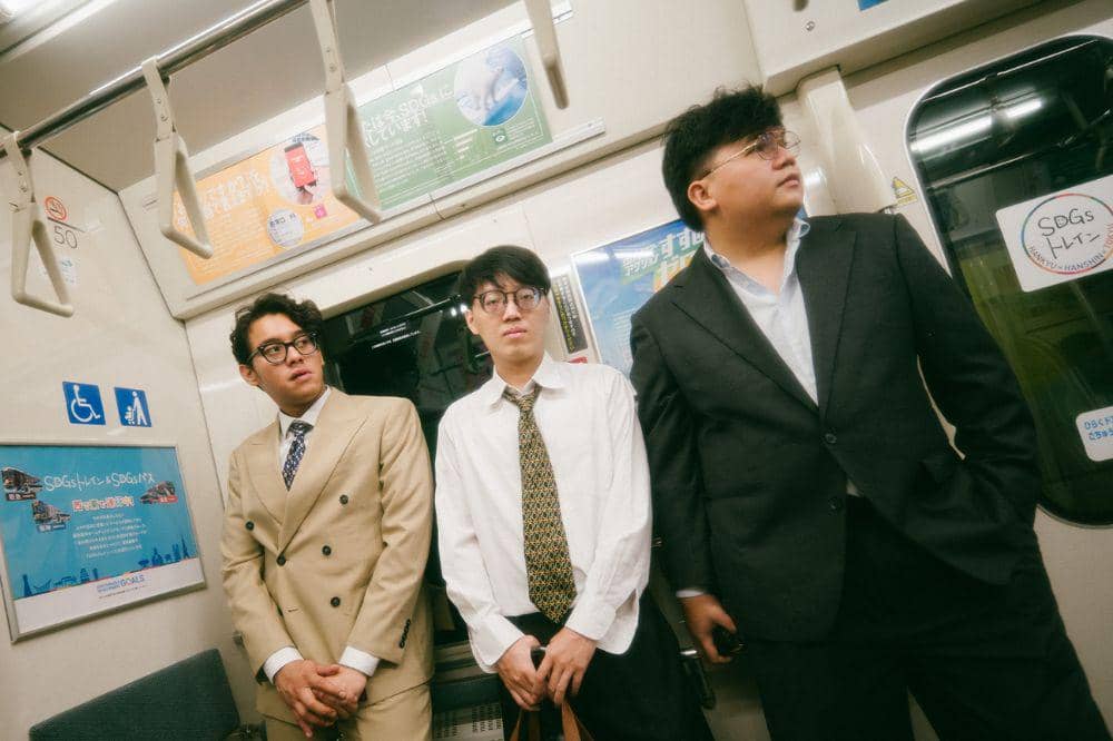 Mengusung sentuhan balada Jepang dengan produksi yang sederhana
