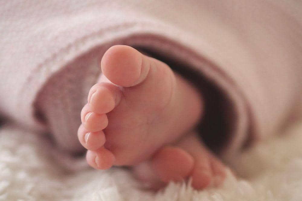 6 Perubahan pada Kaki Bayi Baru Lahir yang Perlu Diwaspadai Orangtua