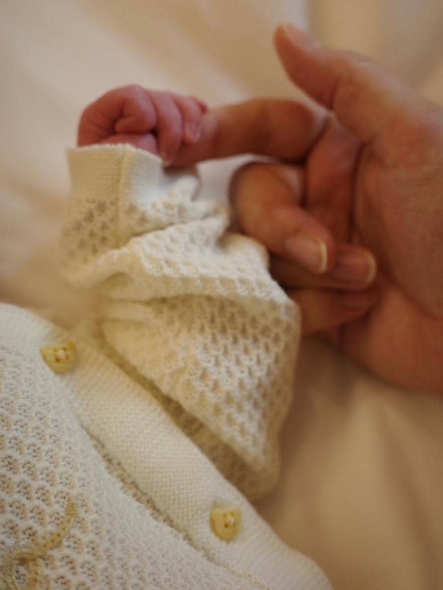 Menikmati suasana rumah dengan tambahan newborn