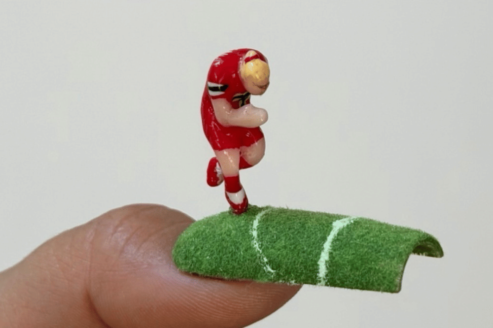 haaland nail art (3).png