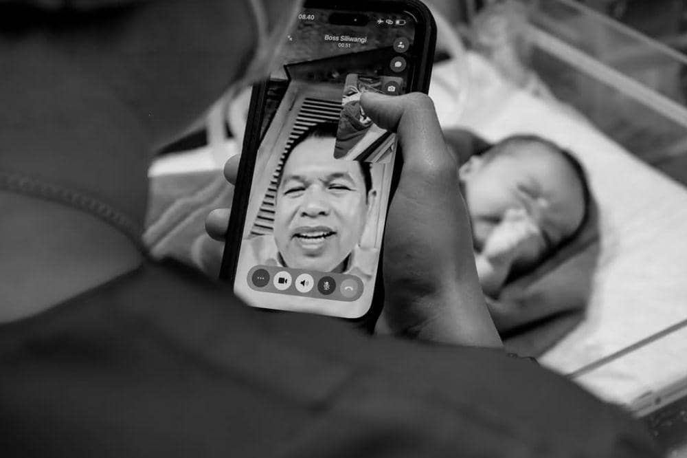 Potret Dedi Mulyadi Sambut Kelahiran Cucu Pertama .jpg