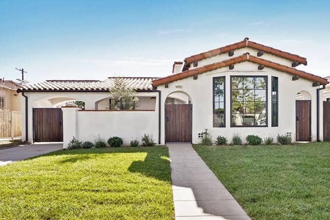 Ciri Khas Model Rumah Spanyol dan Keunikannya