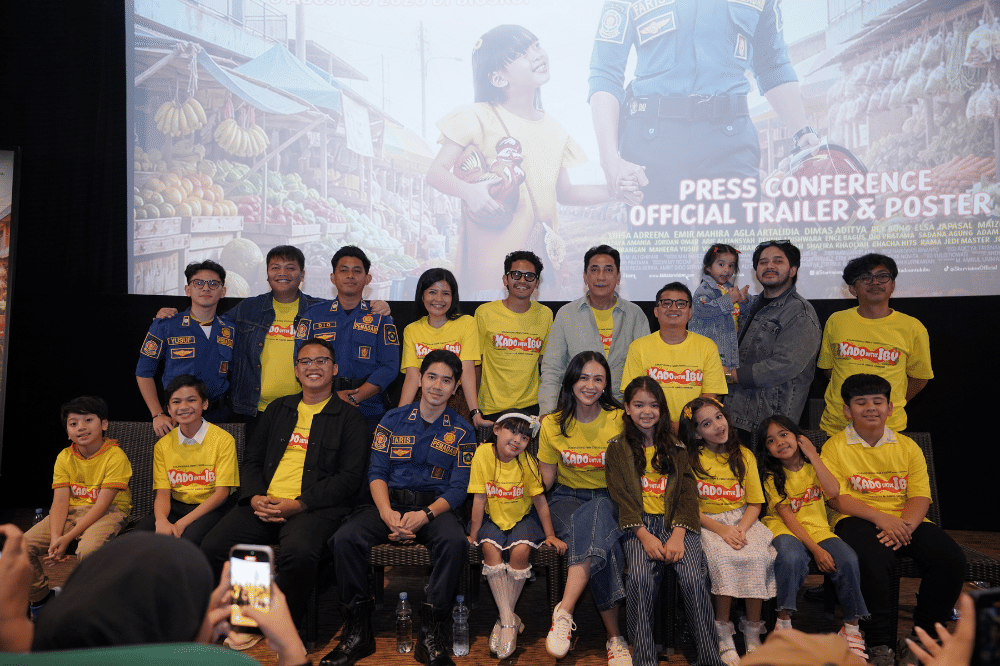 Cast film Kado untuk Ibu