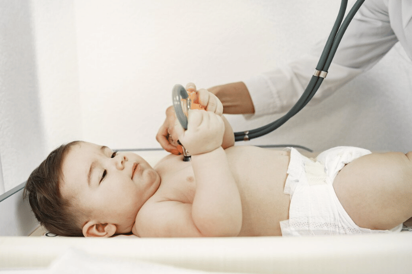 Kapan Mama harus membawa bayi ke dokter?