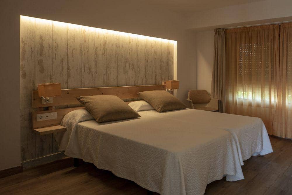7 Pencahayaan Kamar Tidur Minimalis, Gunakan Teknik Layered Lighting