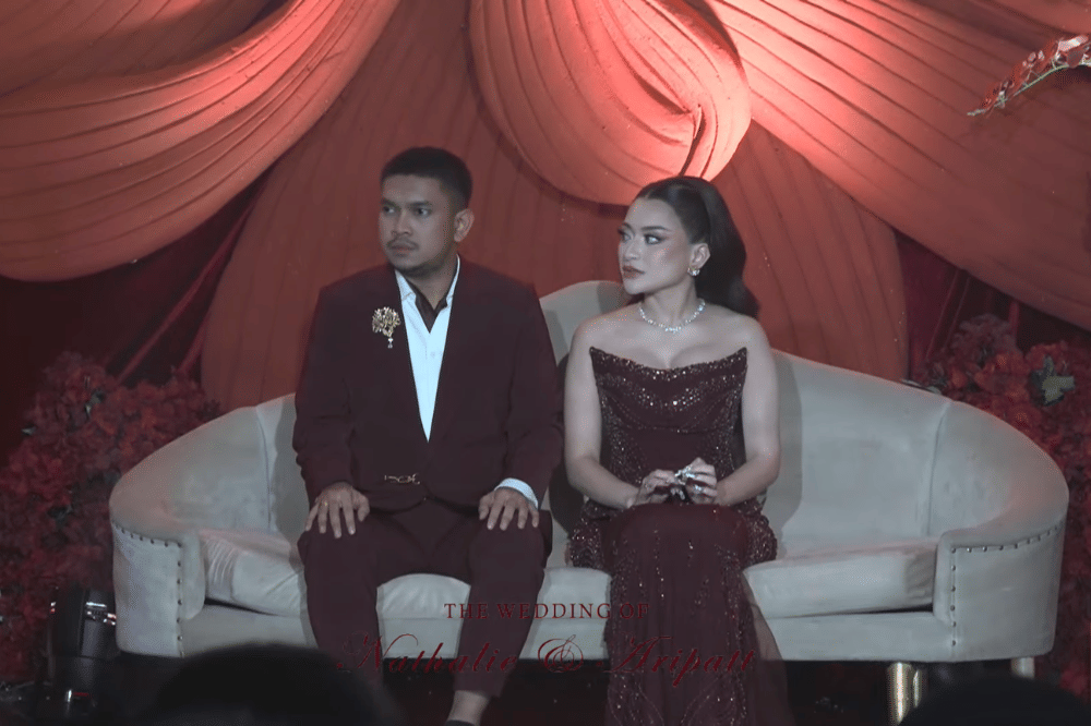 8 Momen Pernikahan Nathalie Holscher, Penuh Haru dan Bahagia