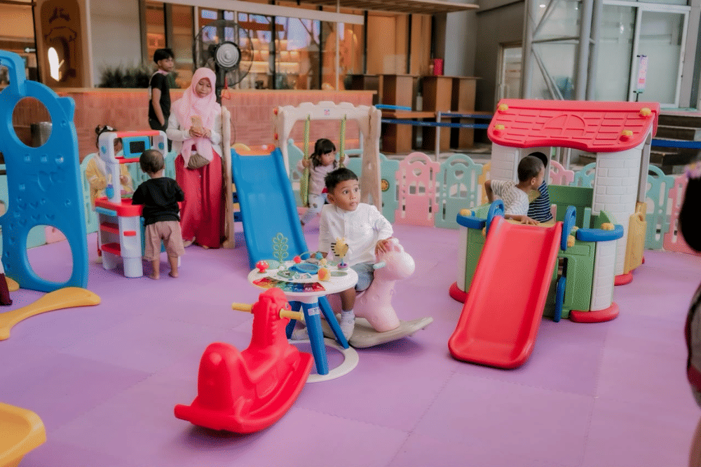 Puas main sepuasnya di mini playground gratis