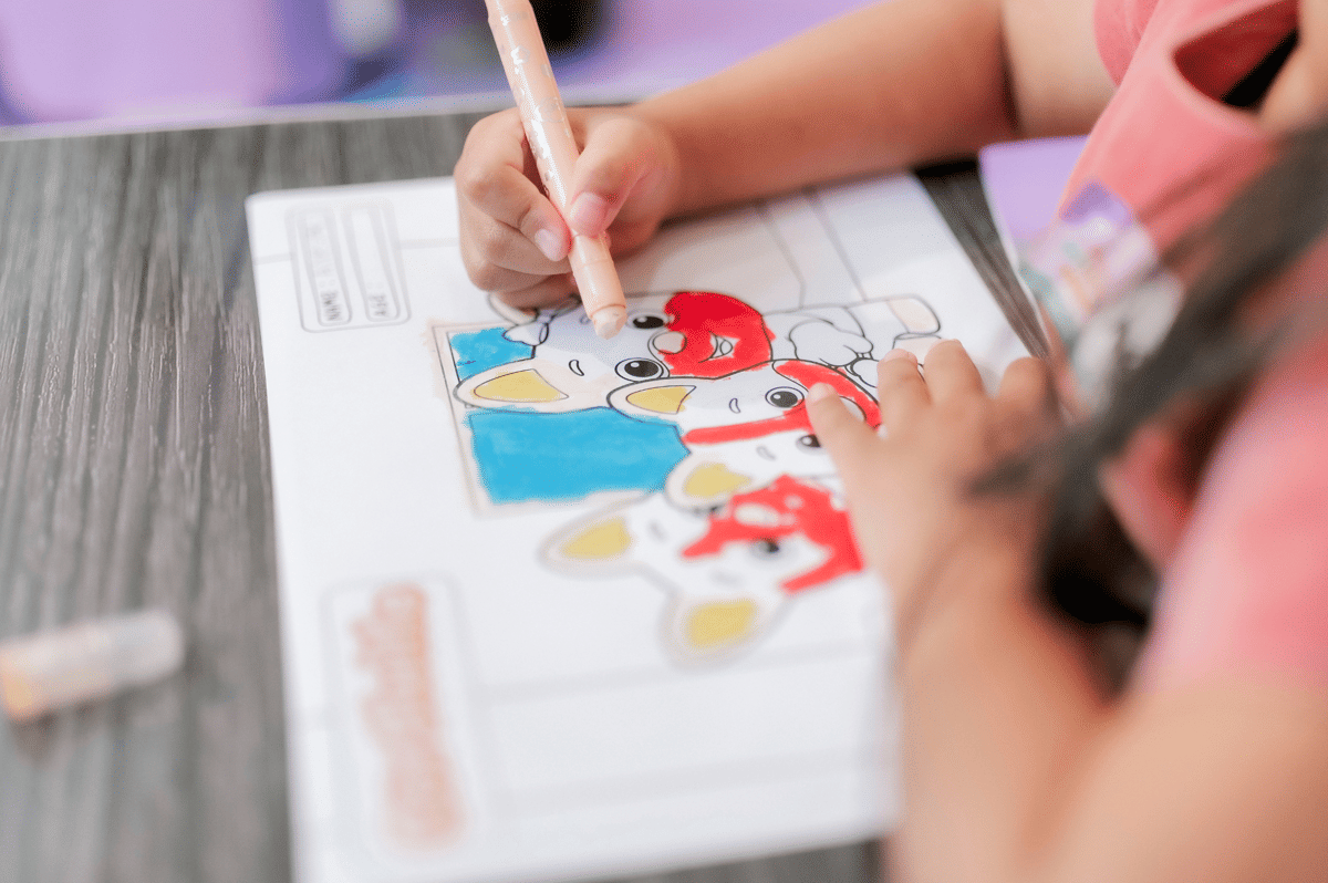 Lomba mewarnai di Pesta Anak Bahagia (2)
