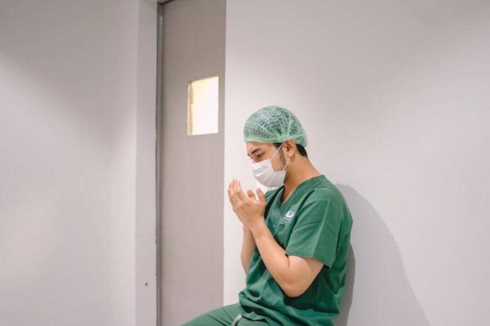 Fiki Naki Dikaruniai Anak Pertama, Resmi Jadi Papa di Usia 26 Tahun.jpg