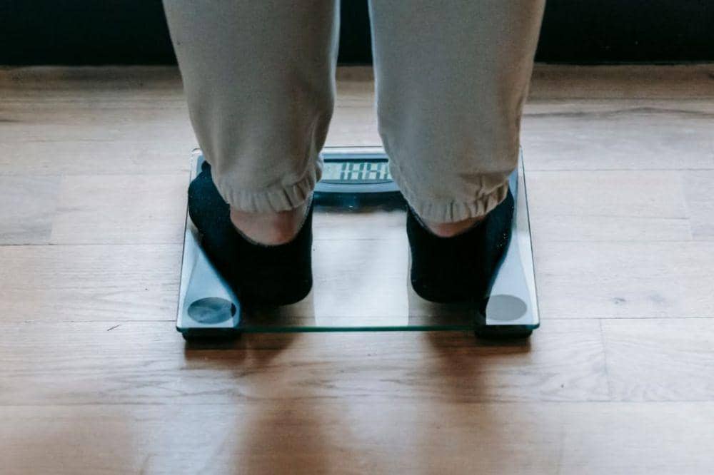 Penurunan berat badan tanpa alasan yang jelas