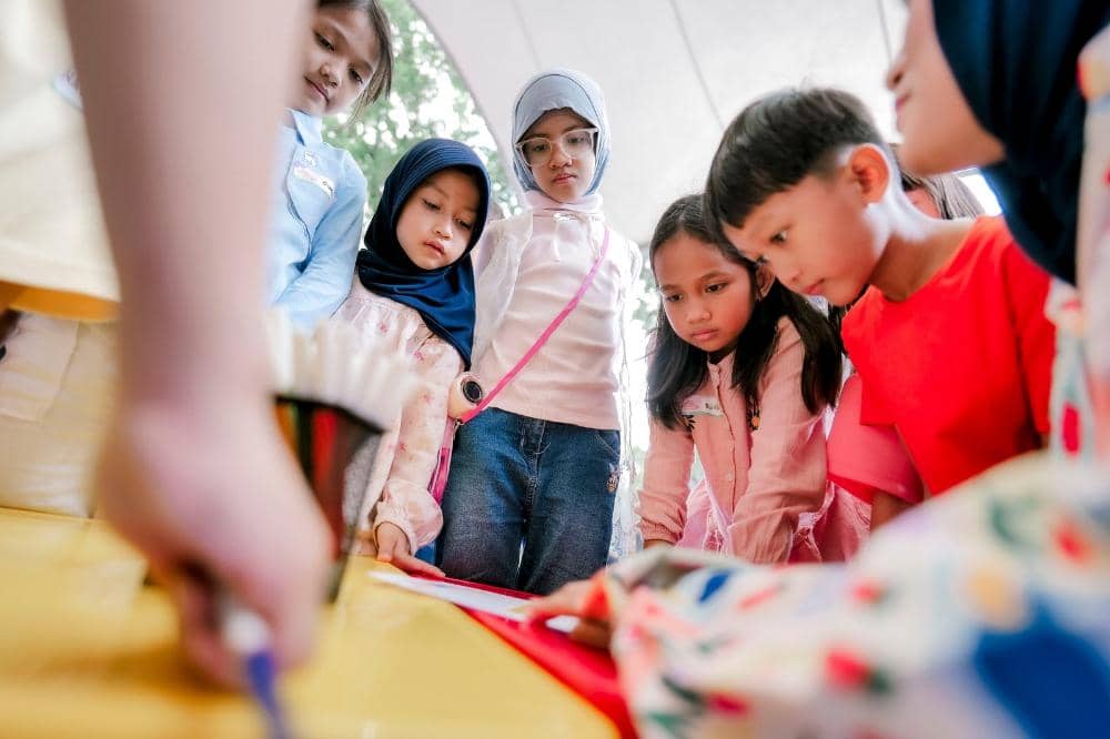 Kegiatan kreatif untuk anak usia sekolah di Pesta Anak Bahagia 2026 by Popmama.com