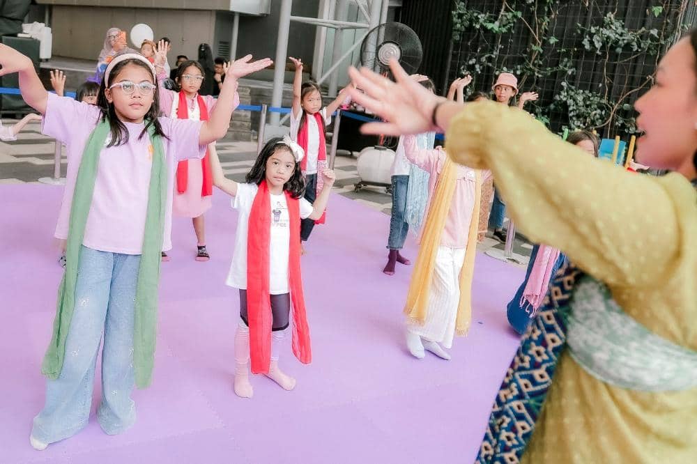 Stimulasi tumbuh kembang anak melalui kegiatan kreatif di Pesta Anak Bahagia 2026 by Popmama.com