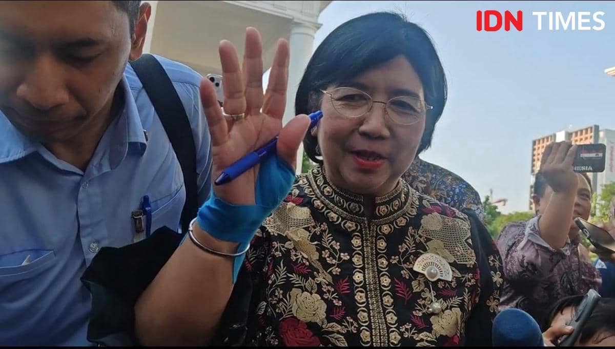 Gubernur BI hingga Mantan Puteri Indonesia Main Padel, Ini Keseruannya