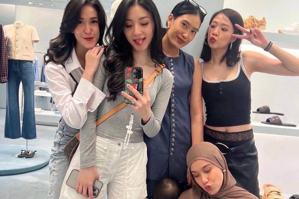Momen akrab grup Princess 7