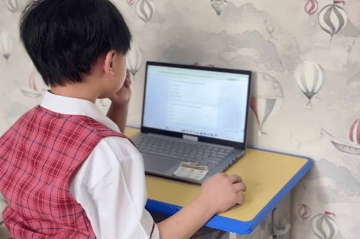 Kelas olimpiade english diikuti sebanyak tiga kali dalam seminggu