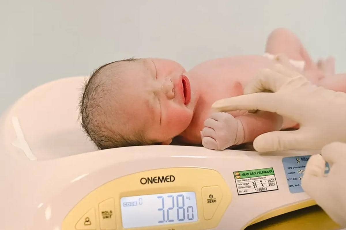 Christy umumkan kelahiran anak keduanya melalui Instagram
