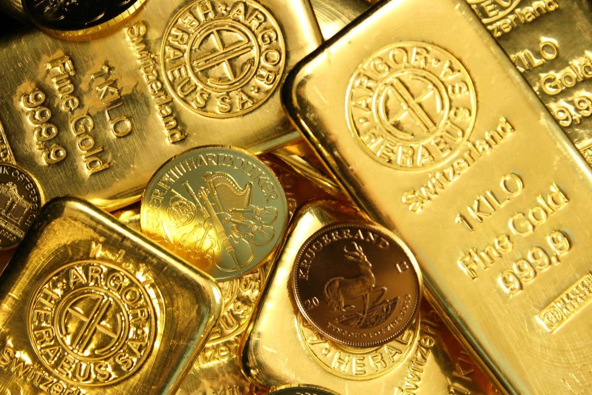 Lebih Baik Nabung Emas atau Dolar untuk Pendidikan Anak?