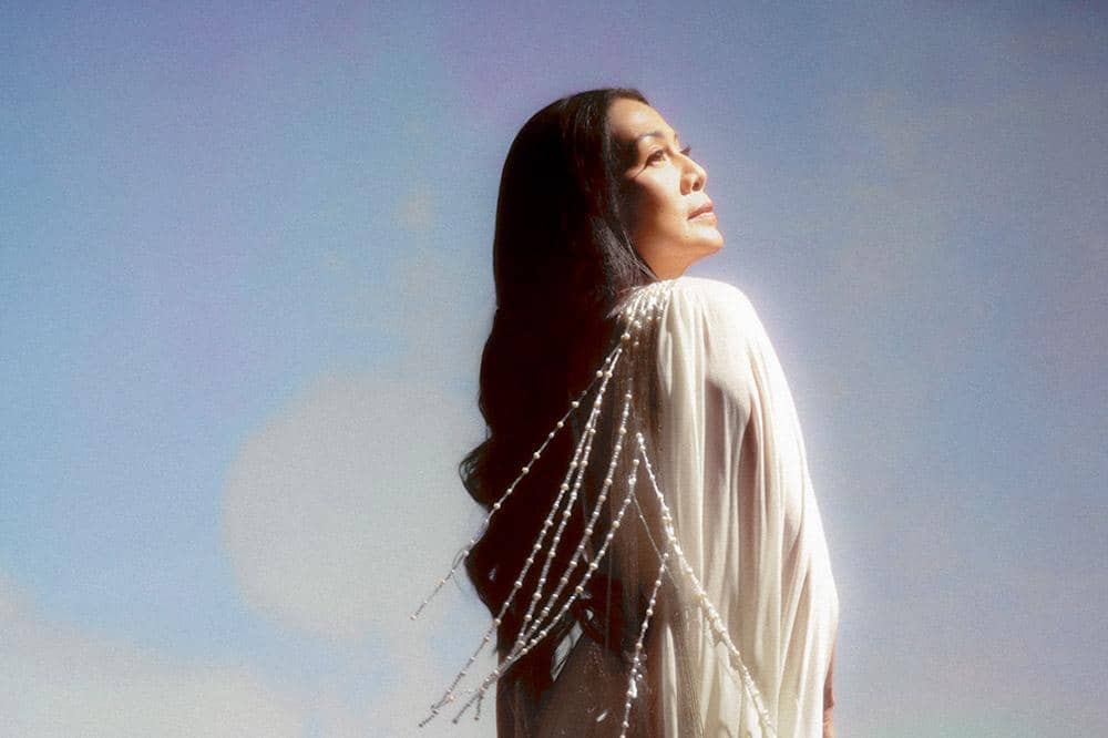 Penuh Makna, Dee Lestari Rilis Album (Jangan) Jatuh Cinta