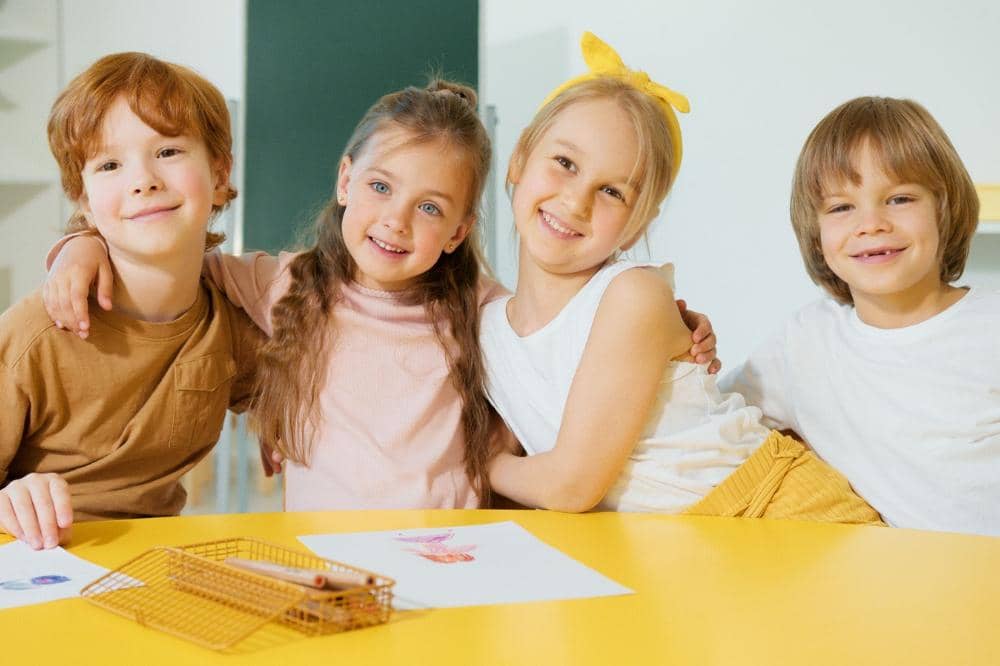 Gaya belajar anak tipe ENFJ adalah ajak berdiskusi dan belajar bersama