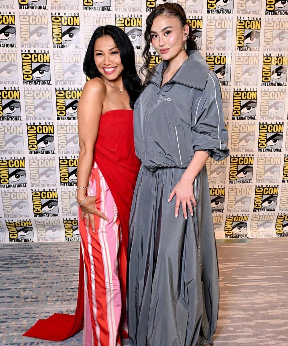 Penampilan Agnez Mo dan Anggun di Comic-Con (6)
