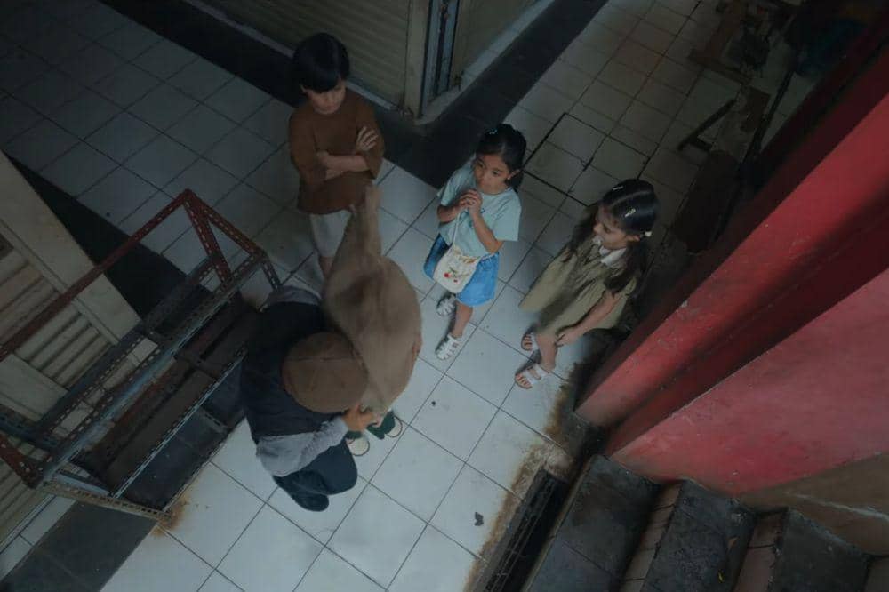 Review film Kado Untuk Ibu 2