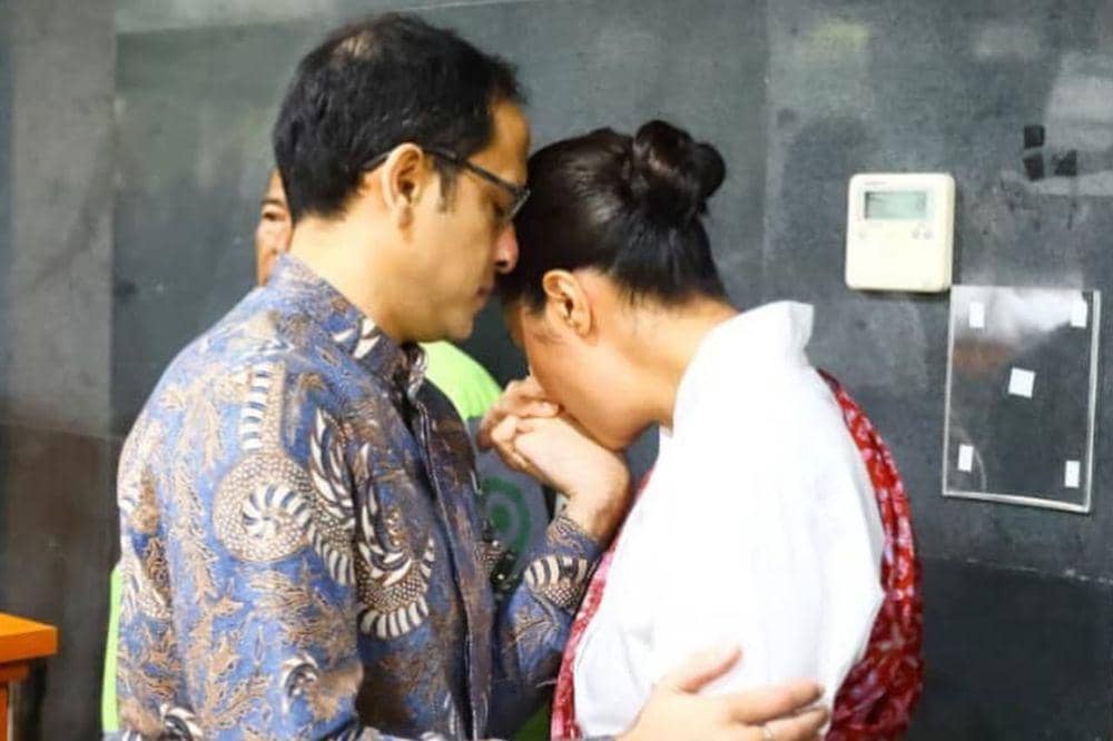 Spousal Defense: Cara Franka Membela Citra Nadiem Makarim di Publik