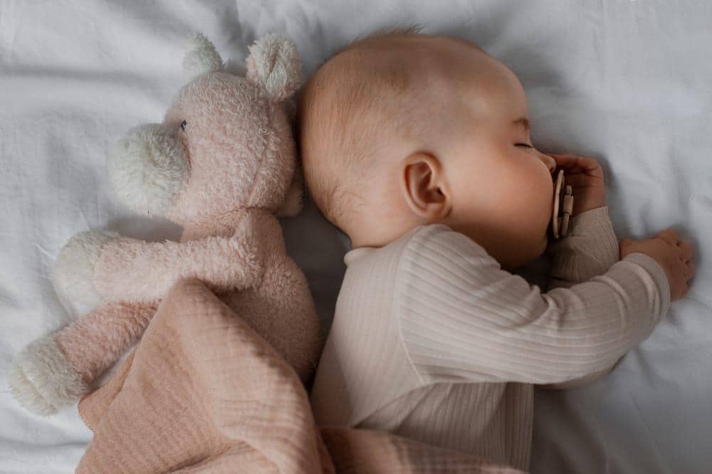 Garis wajah bayi tidak simetris bisa jadi tanda kepala peyang