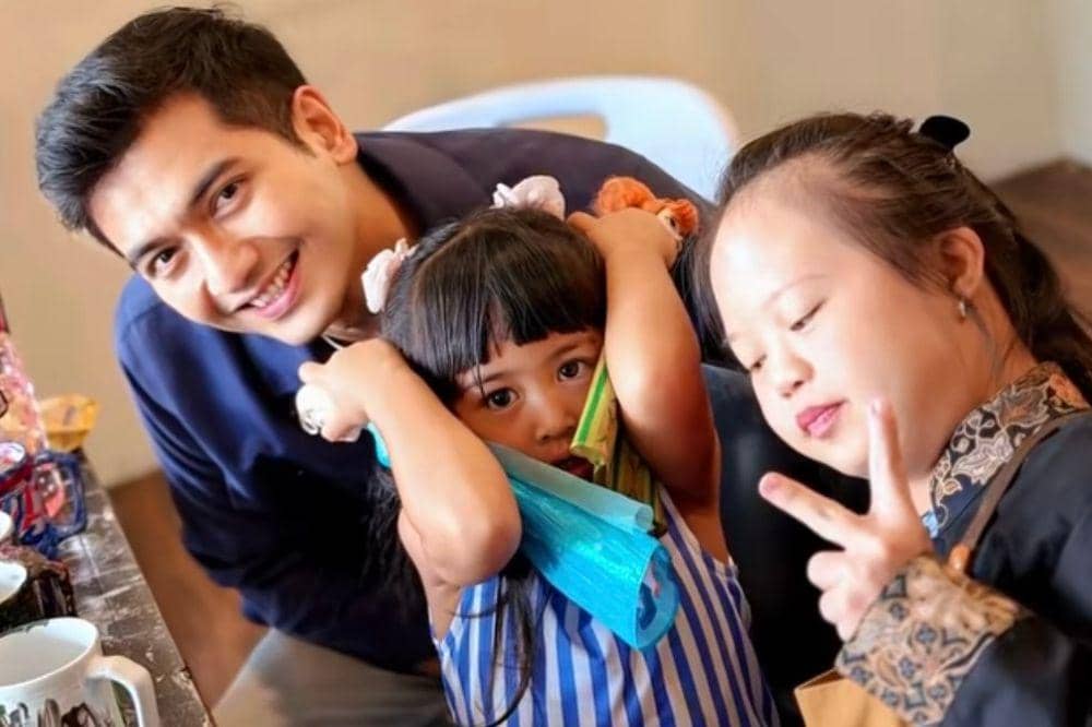Cara Teuku Ryan merayakan ulang tahun Moana 1
